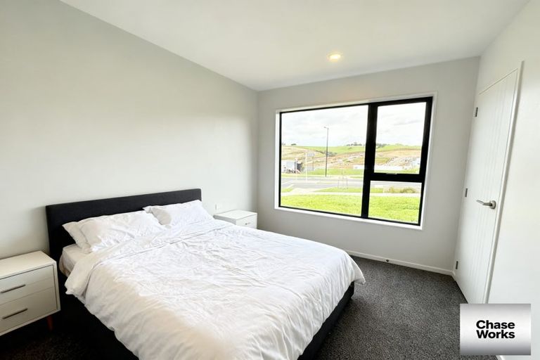 Photo of property in 56 Piringa Road, Pukekohe, 2120