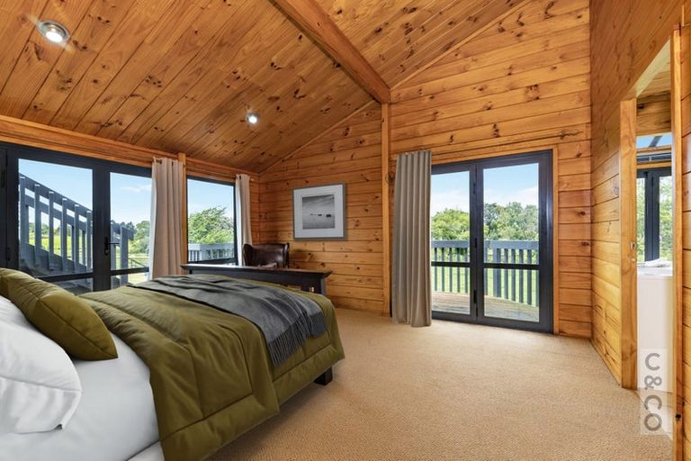 Photo of property in 522 State Highway 16, Kumeu, 0892