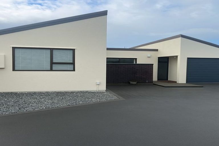 Photo of property in 3/386 Gloucester Street, Taradale, Napier, 4112