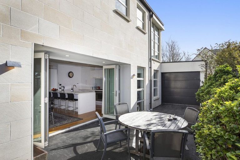 Photo of property in 98a Watford Street, Strowan, Christchurch, 8052