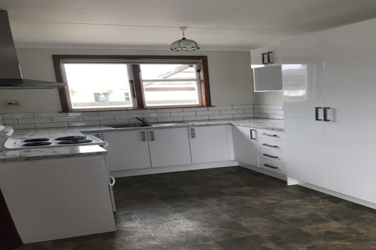 Photo of property in 105 Moohan Street, Wainuiomata, Lower Hutt, 5014