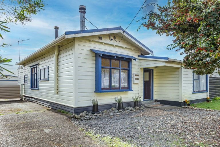 Photo of property in 157 Cambridge Street, Levin, 5510