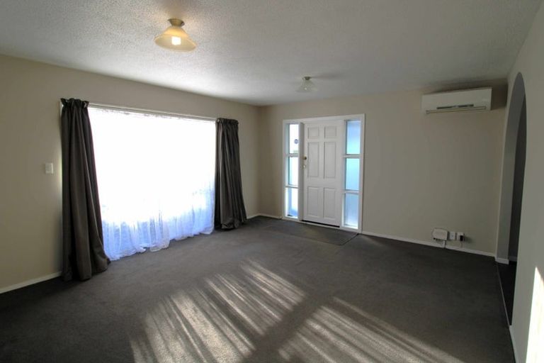 Photo of property in 8 Peckham Lane, Woolston, Christchurch, 8062