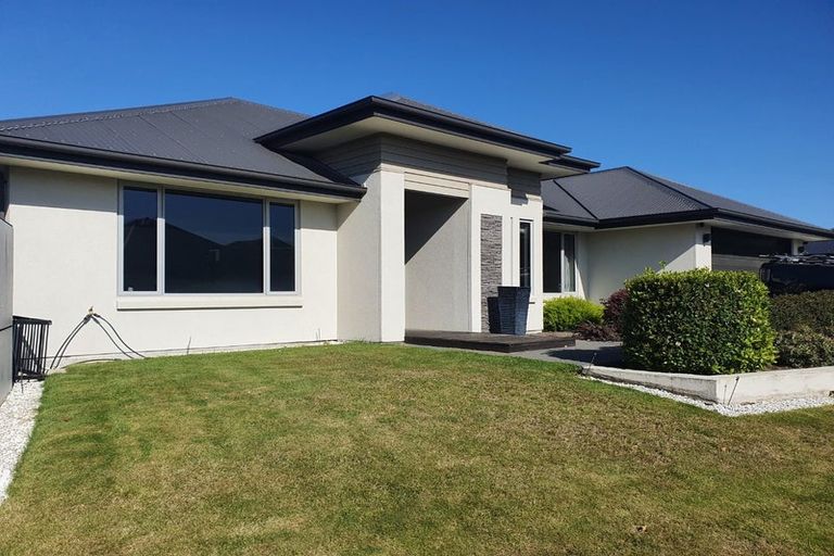 Photo of property in 14 Jacques Way, Yaldhurst, Christchurch, 8042