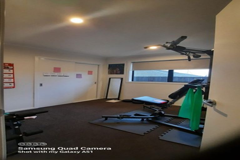 Photo of property in 3 Manawaroa Close, Grandview Heights, Hamilton, 3200