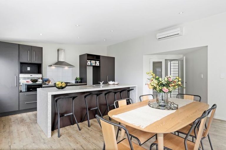 Photo of property in 64a Peterhouse Street, Tawa, Wellington, 5028