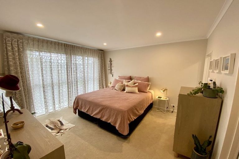 Photo of property in 4 Harewood Street, Whenuapai, Auckland, 0618