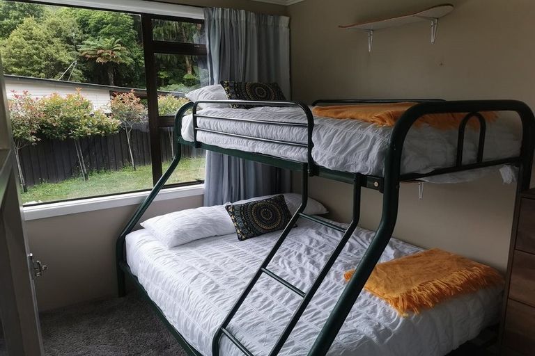 Photo of property in 22 Tombleson Road, Lake Rotoma, Rotorua, 3074