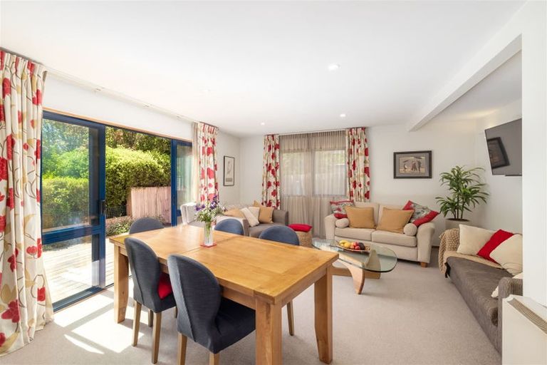 Photo of property in 2/178 Condell Avenue, Papanui, Christchurch, 8053