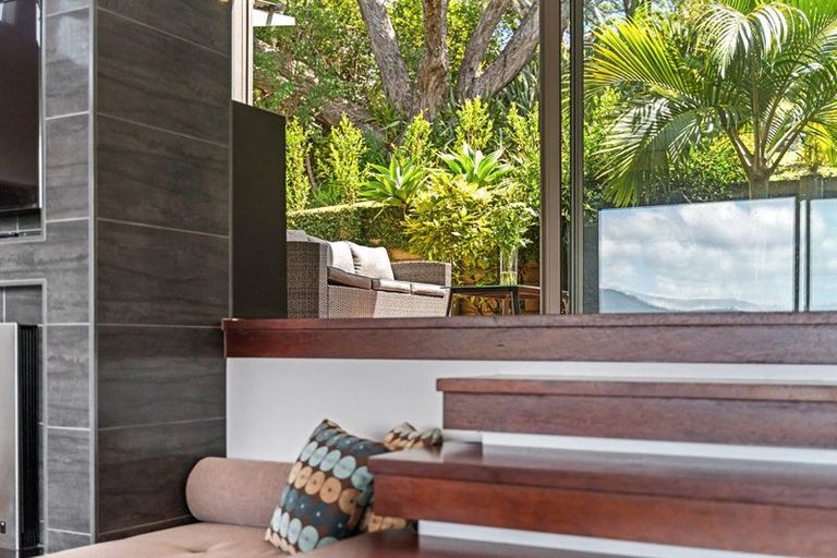 Photo of property in 34 Ohawini Road, Oakura, Hikurangi, 0184