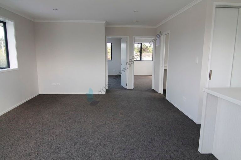 Photo of property in 104 Bowhill Road, New Brighton, Christchurch, 8083