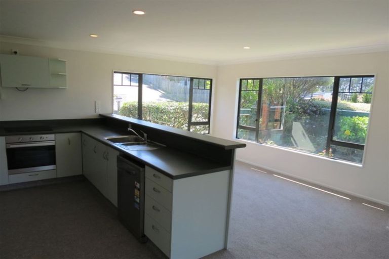 Photo of property in 8 Marjory Close, Broadmeadows, Wellington, 6035