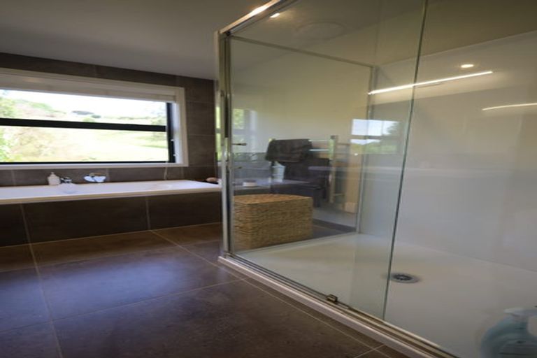 Photo of property in 21 Arohena Court, Ohauiti, Tauranga, 3112