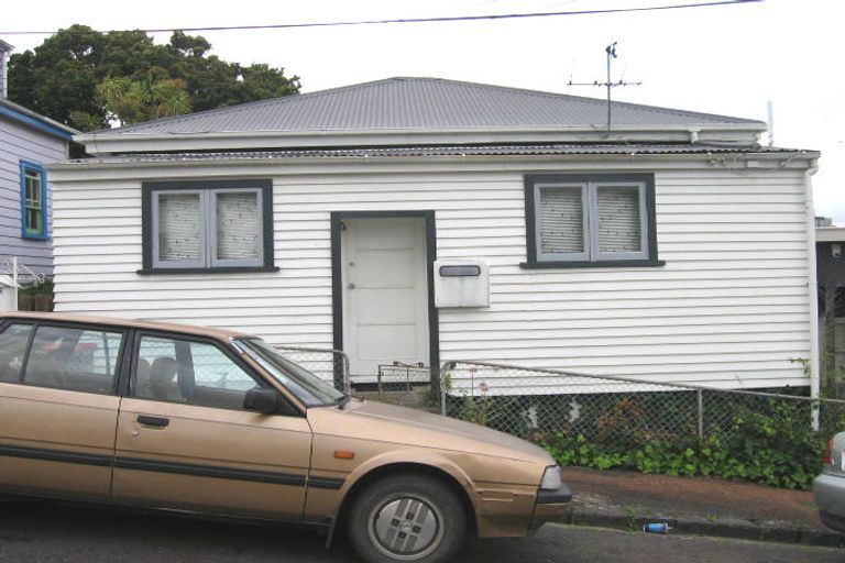 Photo of property in 8 Evelyn Street, Eden Terrace, Auckland, 1021