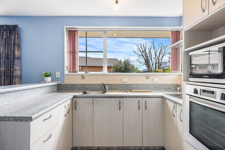 Photo of property in 11b Mulberry Place, Redwood, Christchurch, 8051