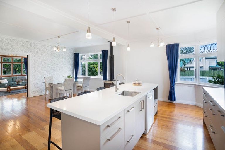 Photo of property in 35 Jordan Terrace, Lansdowne, Masterton, 5810