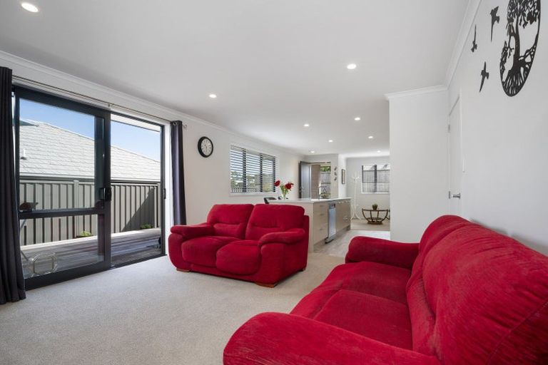 Photo of property in 72 Sentinel Avenue, Omokoroa, 3114