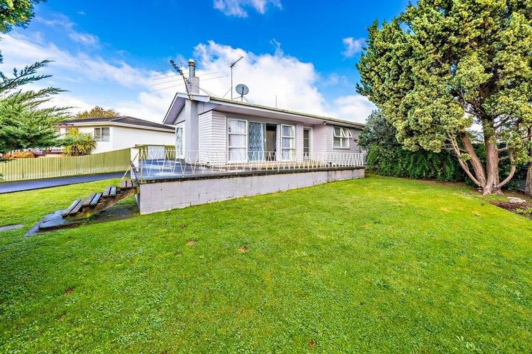 Photo of property in 57 Eastburn Street, Papakura, 2110