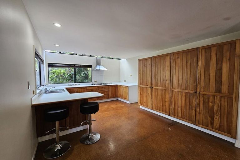 Photo of property in 50 Sunnyhaven Avenue, Beach Haven, Auckland, 0626