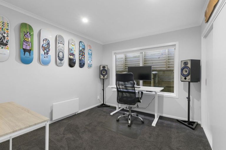 Photo of property in 157 Waipounamu Drive, Kelson, Lower Hutt, 5010