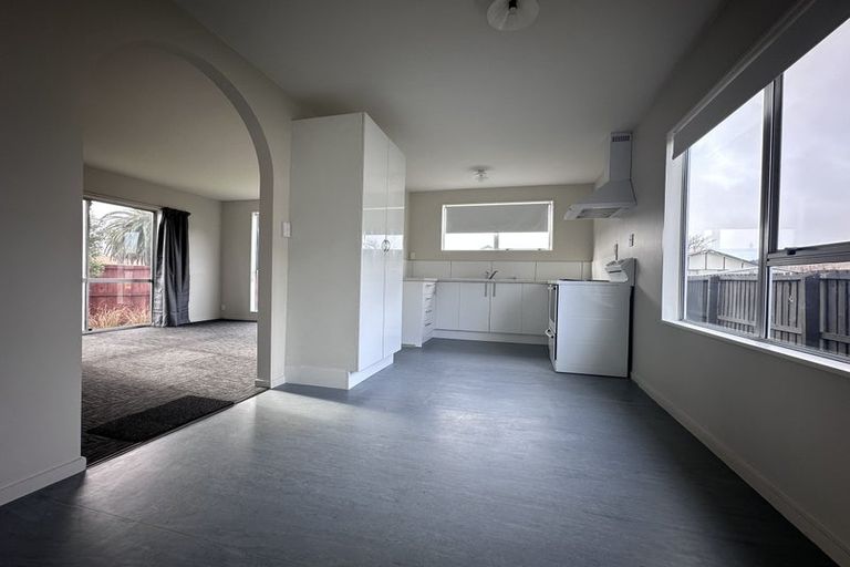 Photo of property in 1/1 Pateke Place, Bromley, Christchurch, 8062