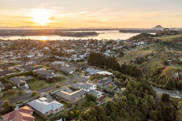 Photo of property in 64 Utopia Park Heights, Welcome Bay, Tauranga, 3112
