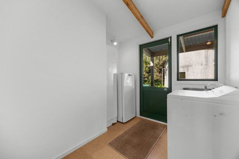 Photo of property in 882 Sandspit Road, Warkworth, 0982