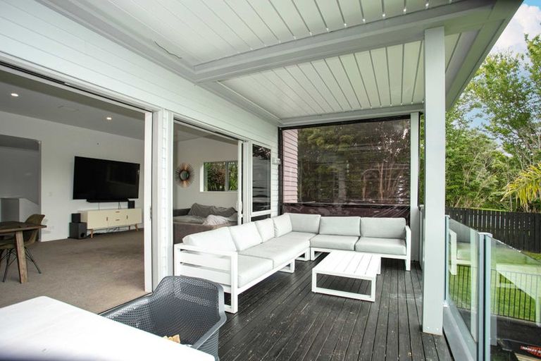 Photo of property in 1 Oceana Drive, Welcome Bay, Tauranga, 3175