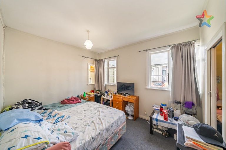 Photo of property in 75 Raukawa Street, Stokes Valley, Lower Hutt, 5019
