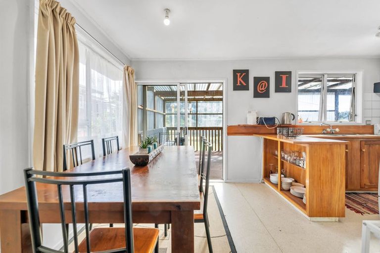 Photo of property in 26 Newham Place, Henderson, Auckland, 0612