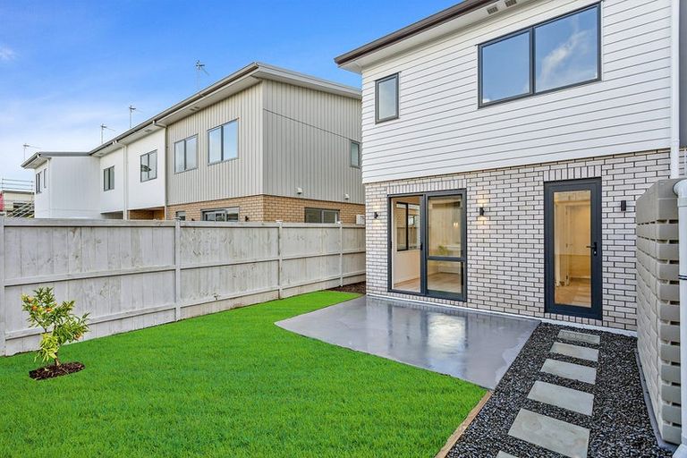 Photo of property in 13 Nuku Place, Manurewa, Auckland, 2102