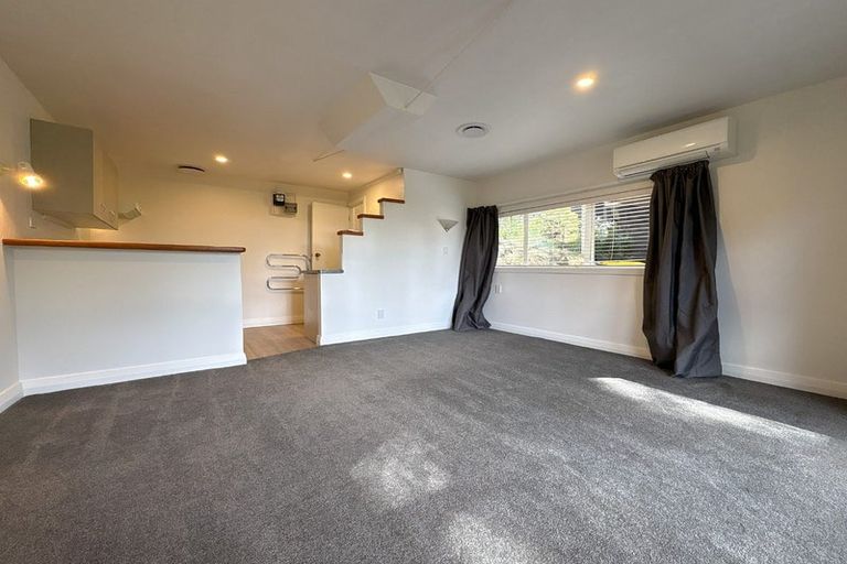 Photo of property in 10 Sherwood Lane, Cashmere, Christchurch, 8022