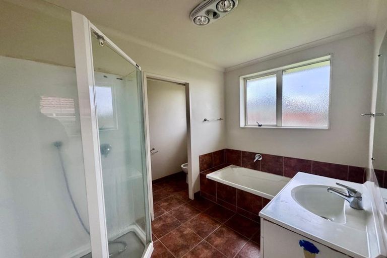 Photo of property in 3 Marblewood Grove, Pukekohe, 2120