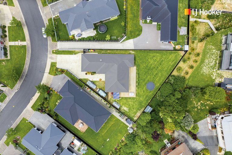 Photo of property in 32 Calluna Crescent, Mosgiel, 9024