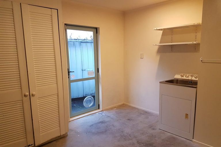 Photo of property in 4a Brandon Road, Glen Eden, Auckland, 0602