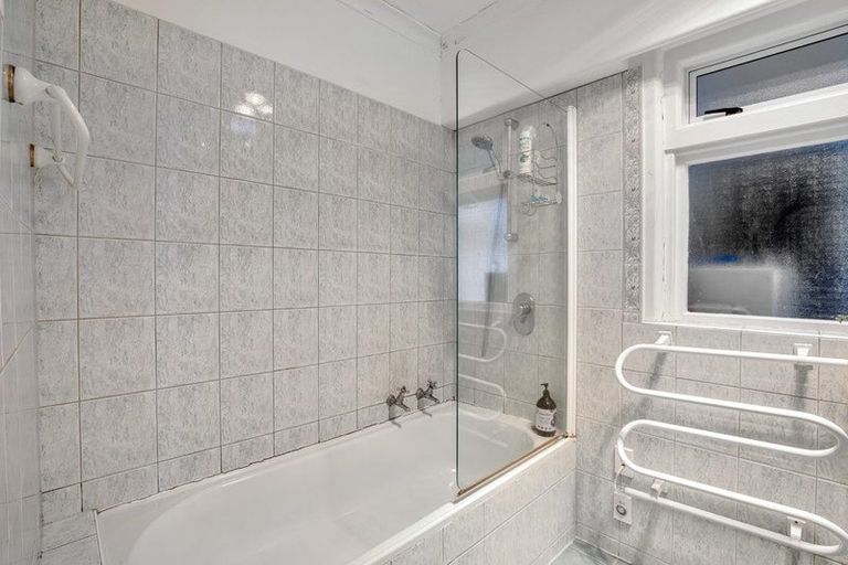 Photo of property in 8 Happy Home Road, Westmorland, Christchurch, 8025