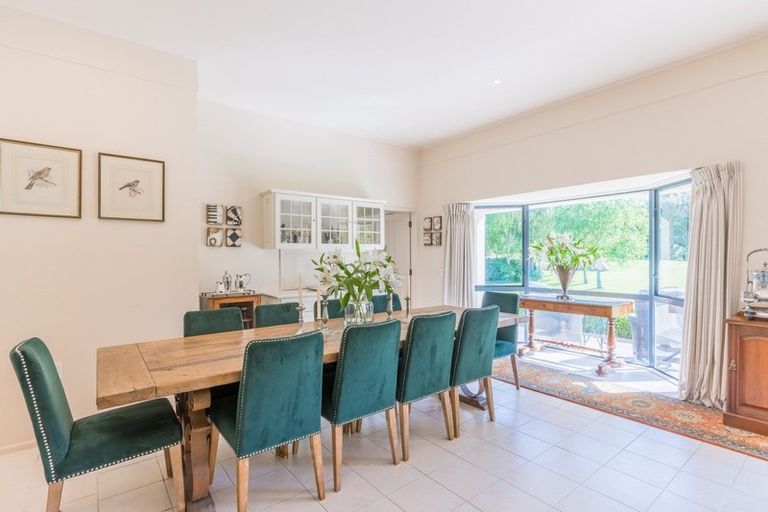 Photo of property in 50a Manu Grove, Waikanae, 5036