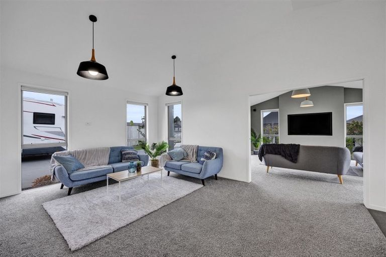 Photo of property in 22 Keene Drive, Bell Block, New Plymouth, 4312