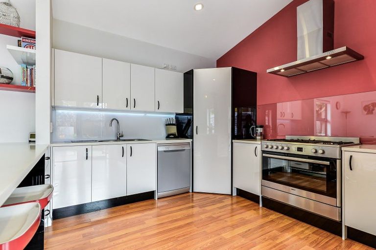 Photo of property in 18 Galway Avenue, Hamilton East, Hamilton, 3216