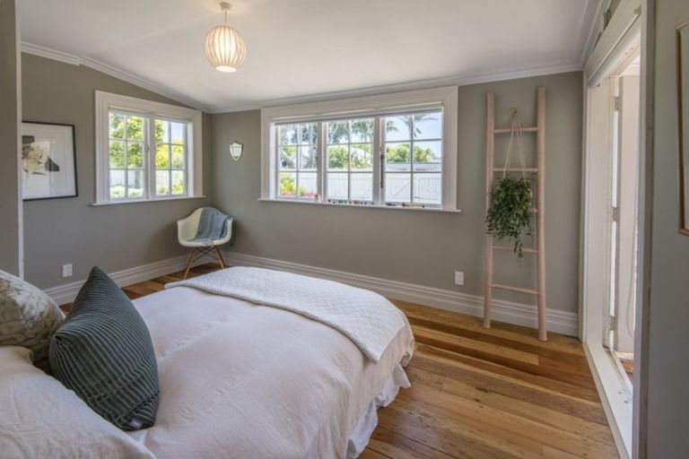 Photo of property in 19 Tainui Road, Devonport, Auckland, 0624