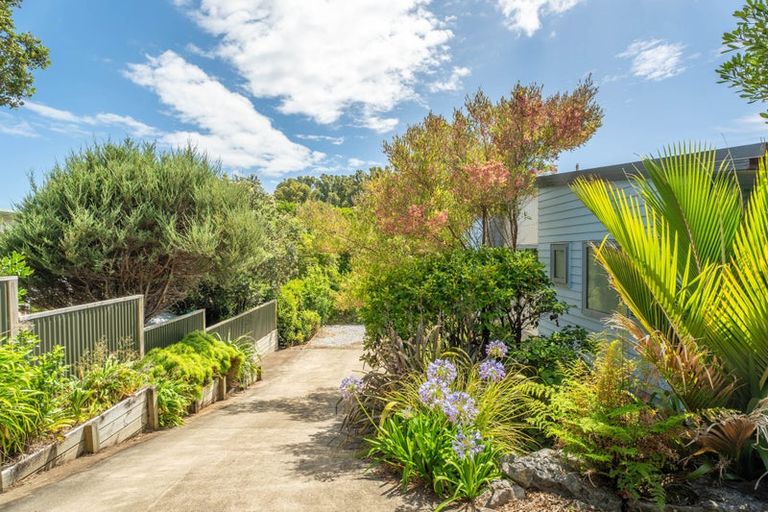 Photo of property in 37 Bay Vista Drive, Pohara, Takaka, 7183