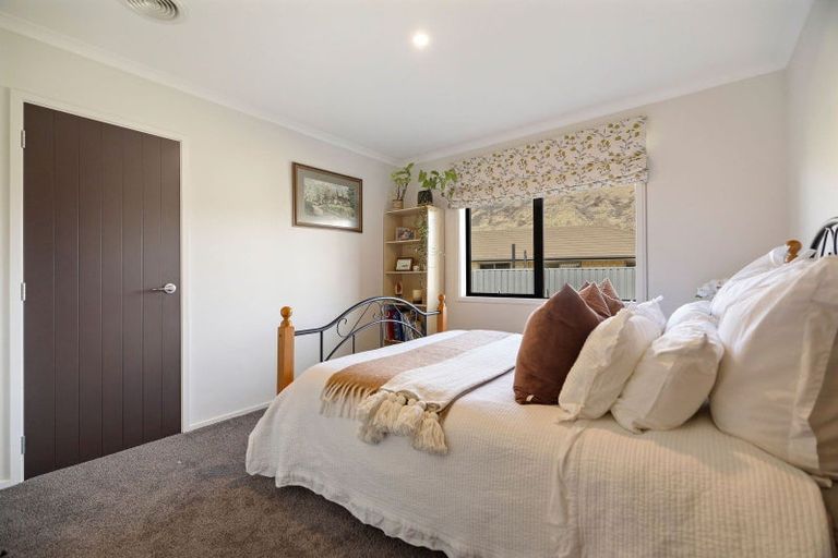 Photo of property in 4 Banbury Terrace, Lower Shotover, Queenstown, 9304