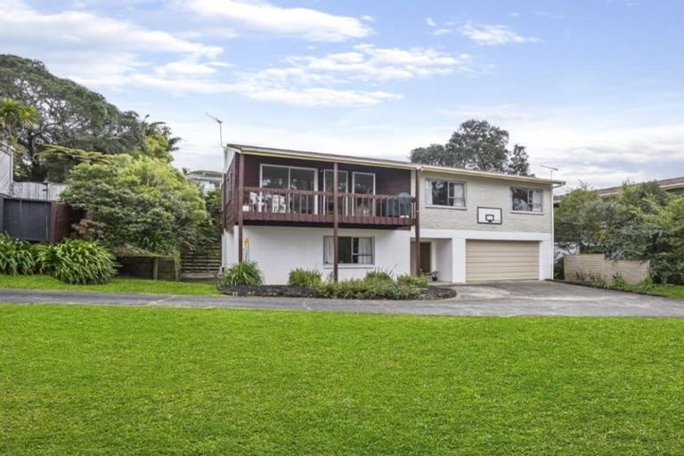 Photo of property in 1/56 Knightsbridge Drive, Forrest Hill, Auckland, 0620