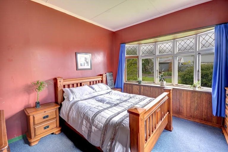 Photo of property in 6 Railway Lane, Outram, 9019