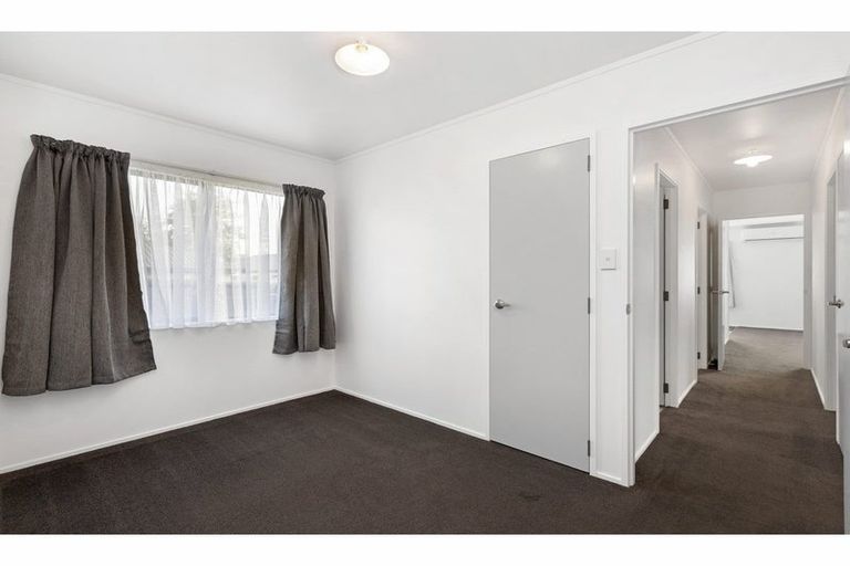 Photo of property in 22 Lloyd Drive, Nawton, Hamilton, 3200