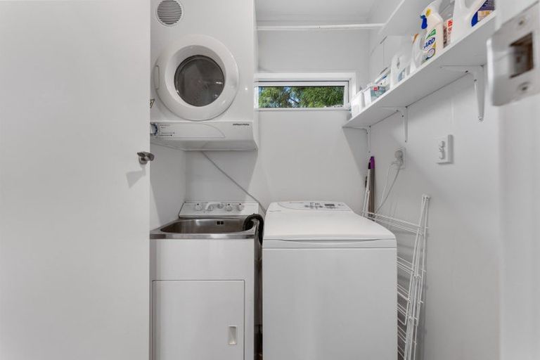 Photo of property in 39 Taharepa Road, Hilltop, Taupo, 3330