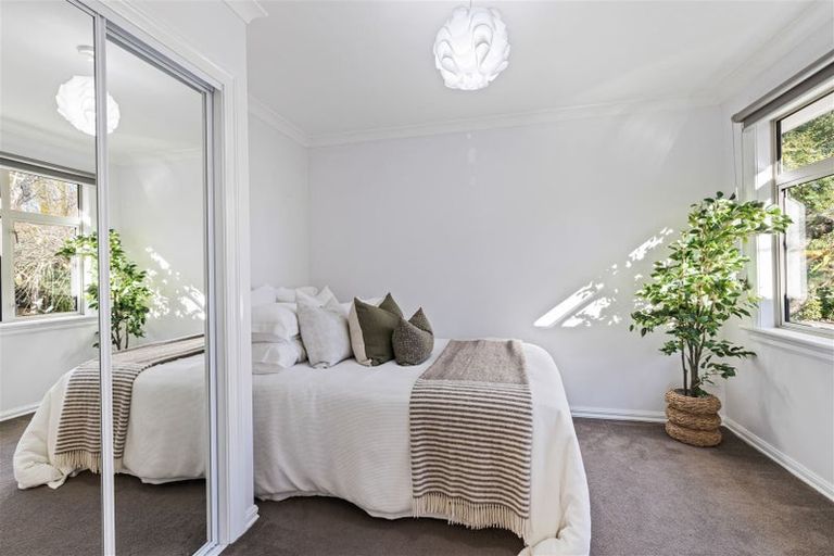 Photo of property in 36 Gregan Crescent, Burnside, Christchurch, 8053