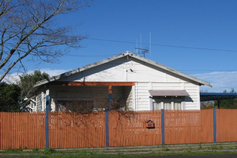 Photo of property in 16 Naylor Street, Hamilton East, Hamilton, 3216
