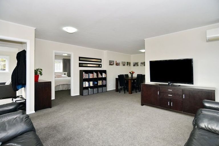 Photo of property in 30 Corson Avenue, Beckenham, Christchurch, 8023