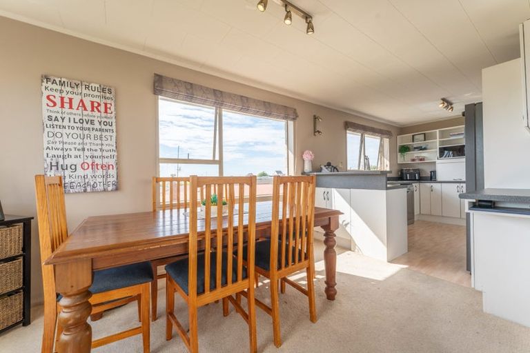 Photo of property in 11 Burnett Street, Oceanview, Timaru, 7910